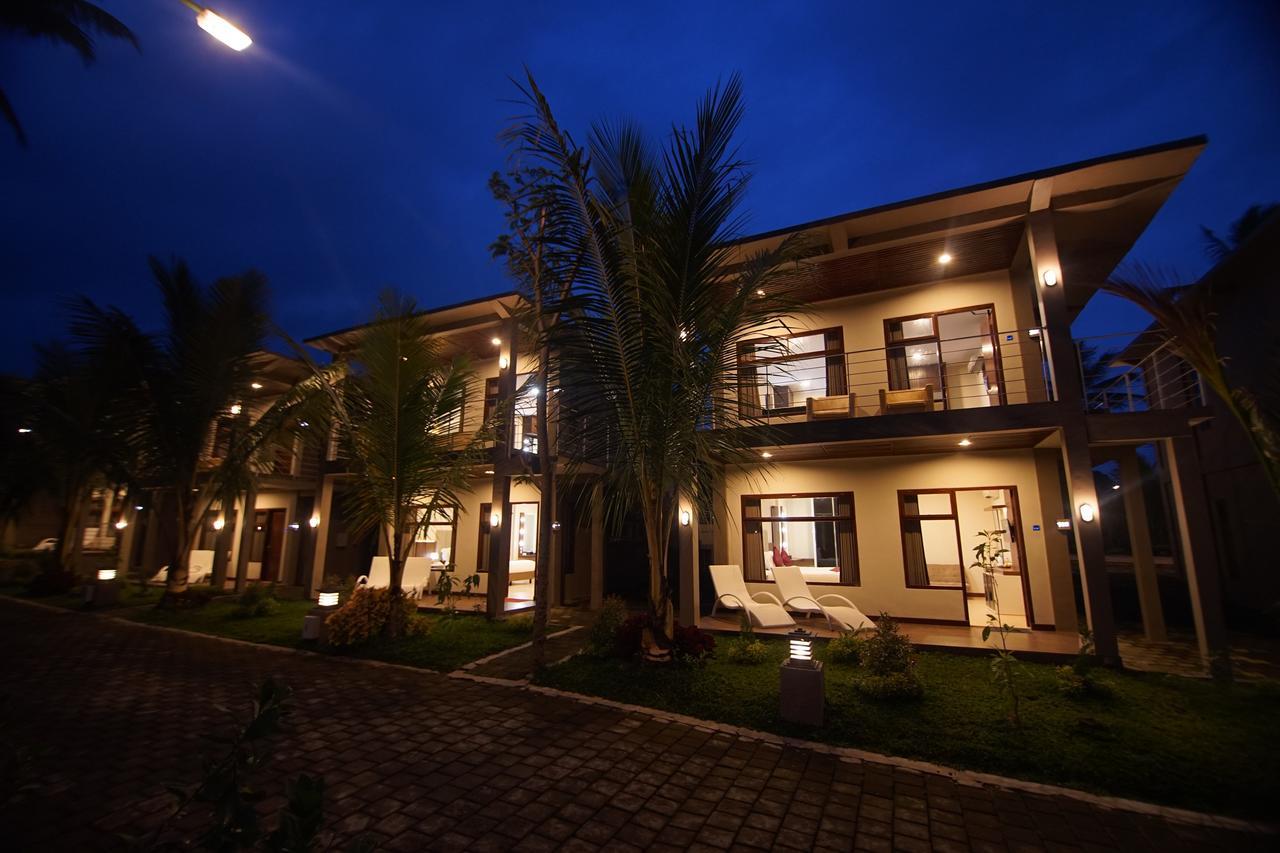 Grand Harvest Resort & Villas Banyuwangi  Exterior photo